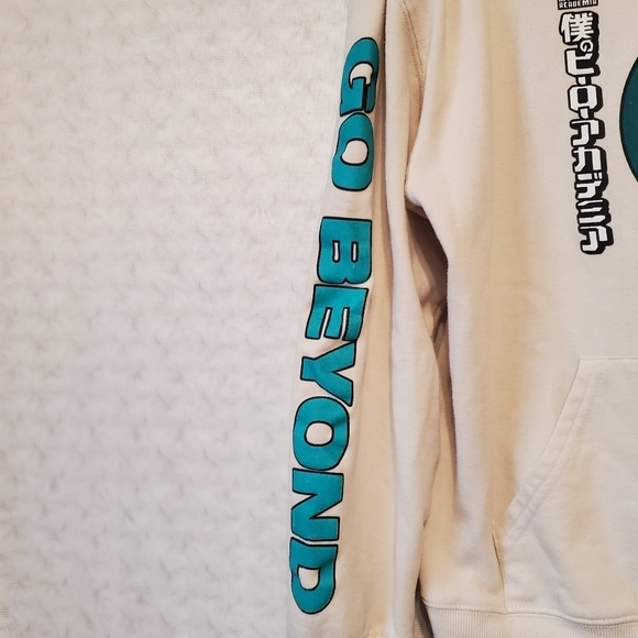 Izuku Midoriya Beige Hoodie - Picture 2 of 5